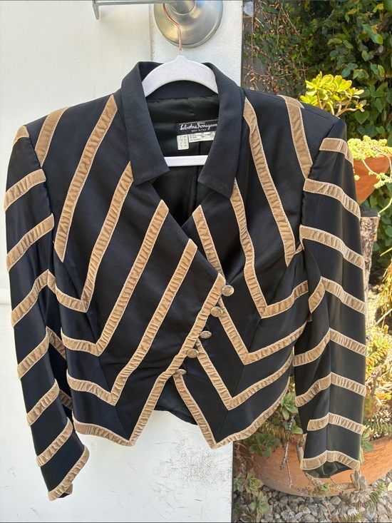Salvatore Ferragamo Jackets & Blazers - Salvatore Ferragamo Vintage Black & Tan Striped Cropped Blazer / S